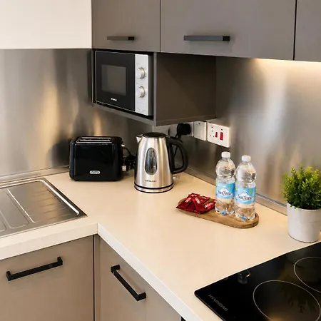 Veca 4 Brand New With Side Sea Views 아파트 세인트폴스베이